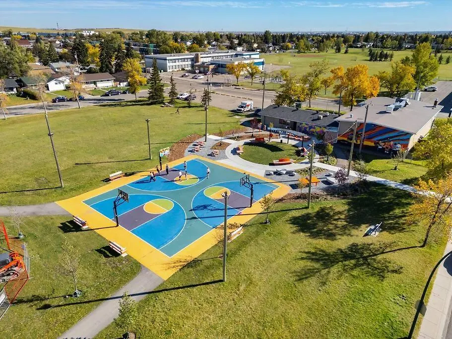 Voyager'S Hub- Calgary Innercity 3Bd 4Bed Sleeps 8 Holiday home