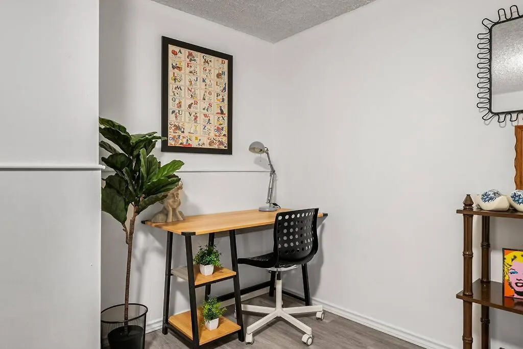 Voyager'S Hub- Calgary Innercity 3Bd 4Bed Sleeps 8 Holiday home