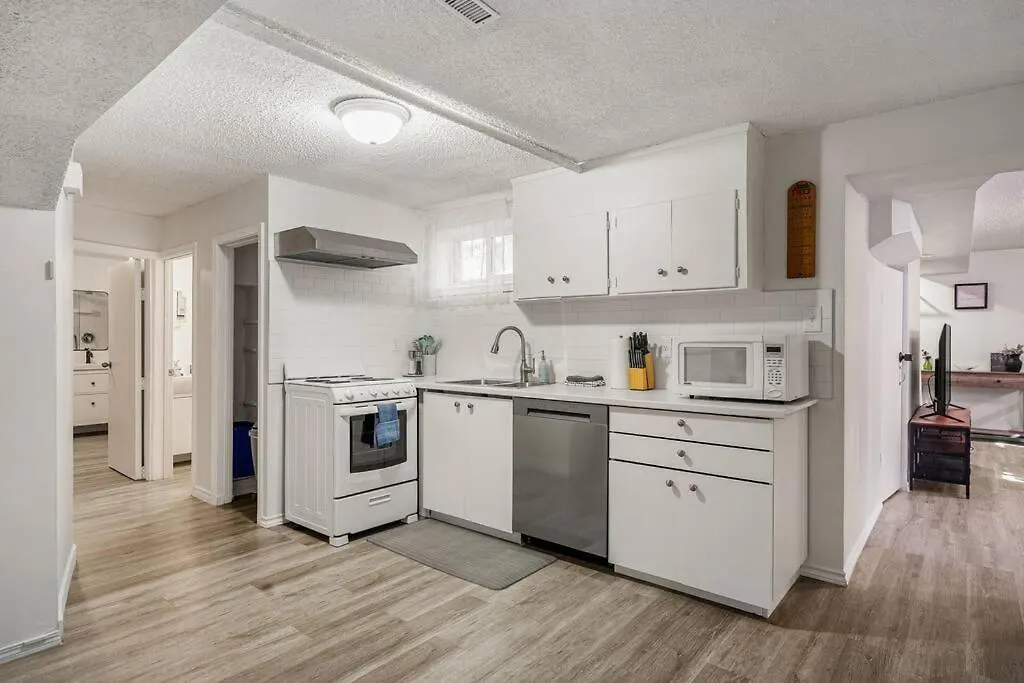 Voyager'S Hub- Calgary Innercity 3Bd 4Bed Sleeps 8